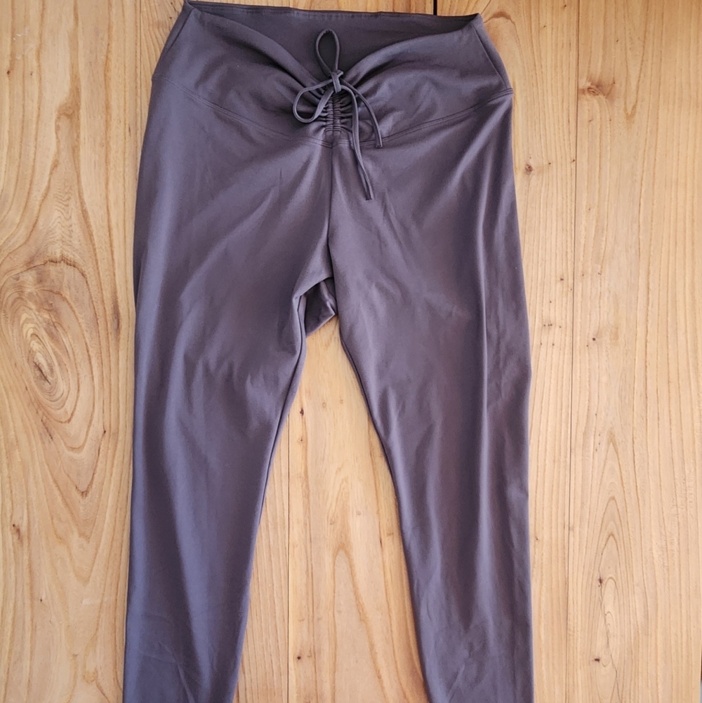 Victoria's Secret PINK Activewear Dark Gray/Taupe Scrunch Front Leggings - XL